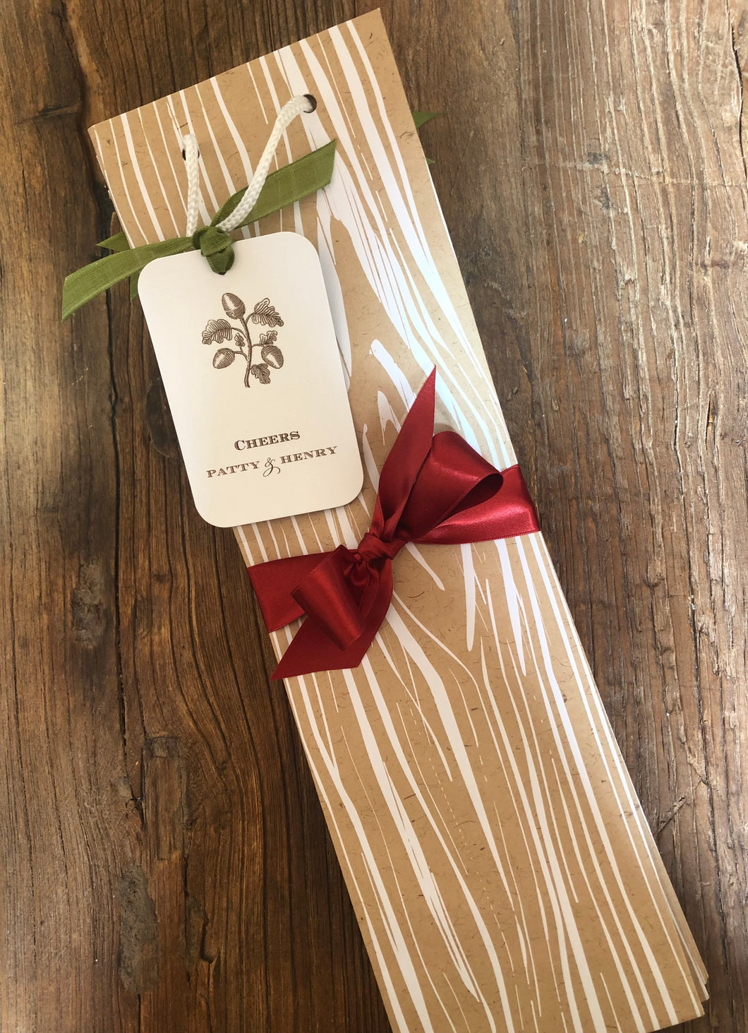 Limited Edition- Faux Bois Wine Bags with Gift Tag
