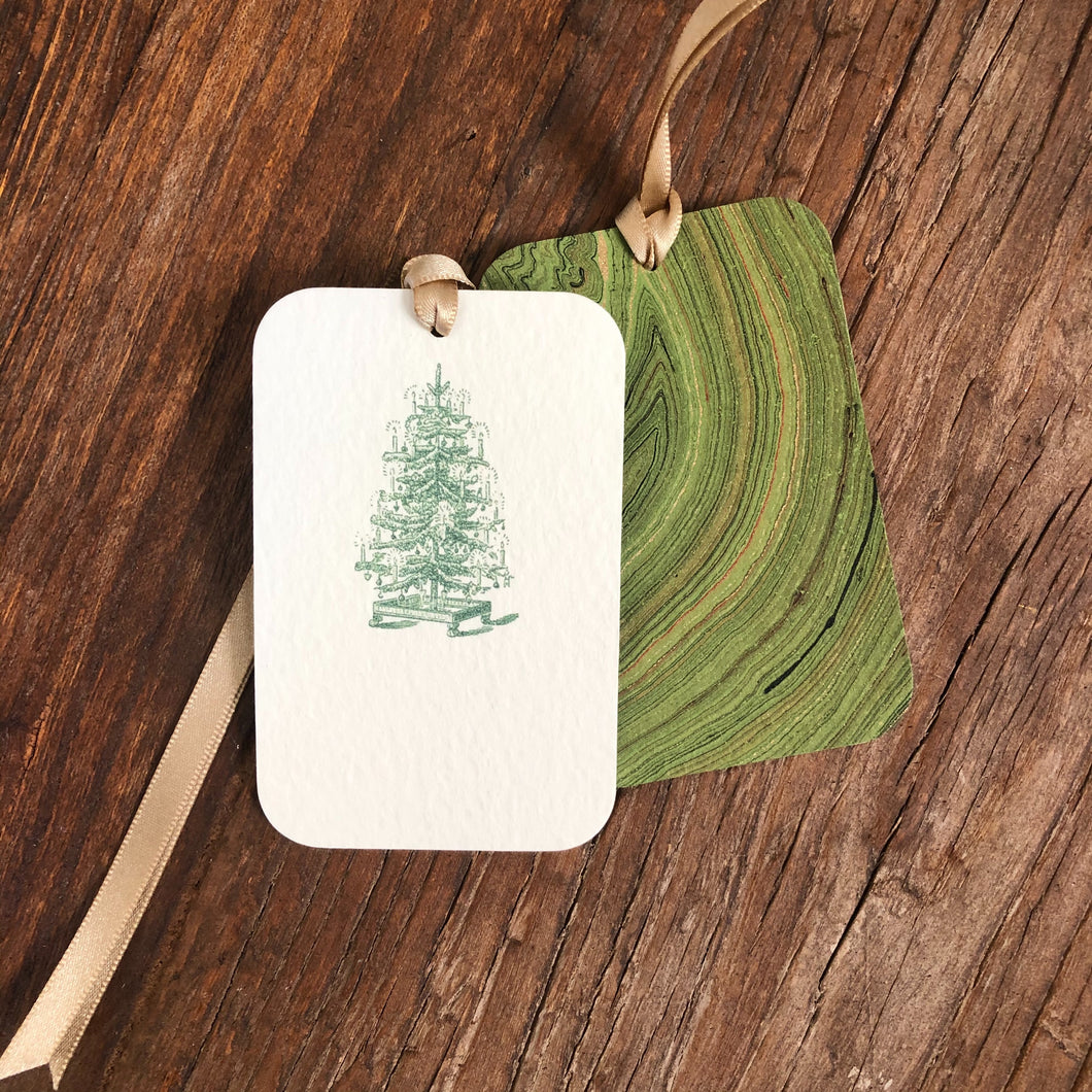 Christmas Tree in Green Gift Tags